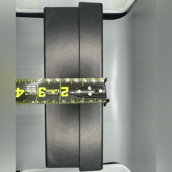 Prada Black Box - Picture 6 of 13